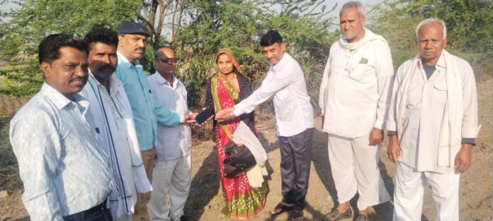 Pirawa-News ईमानदारी की मिसाल