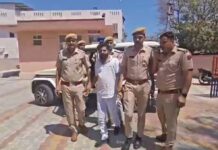 चंदीपुर की रेणु का ‘हादसा’ निकला सोची-समझी ‘हत्या’; कातिल पति कोटा से गिरफ्तार, भागते वक्त पुलिस टीम पर चढ़ाई गाड़ी चंदीपुर की रेणु का 'हादसा' निकला सोची-समझी 'हत्या'; कातिल पति