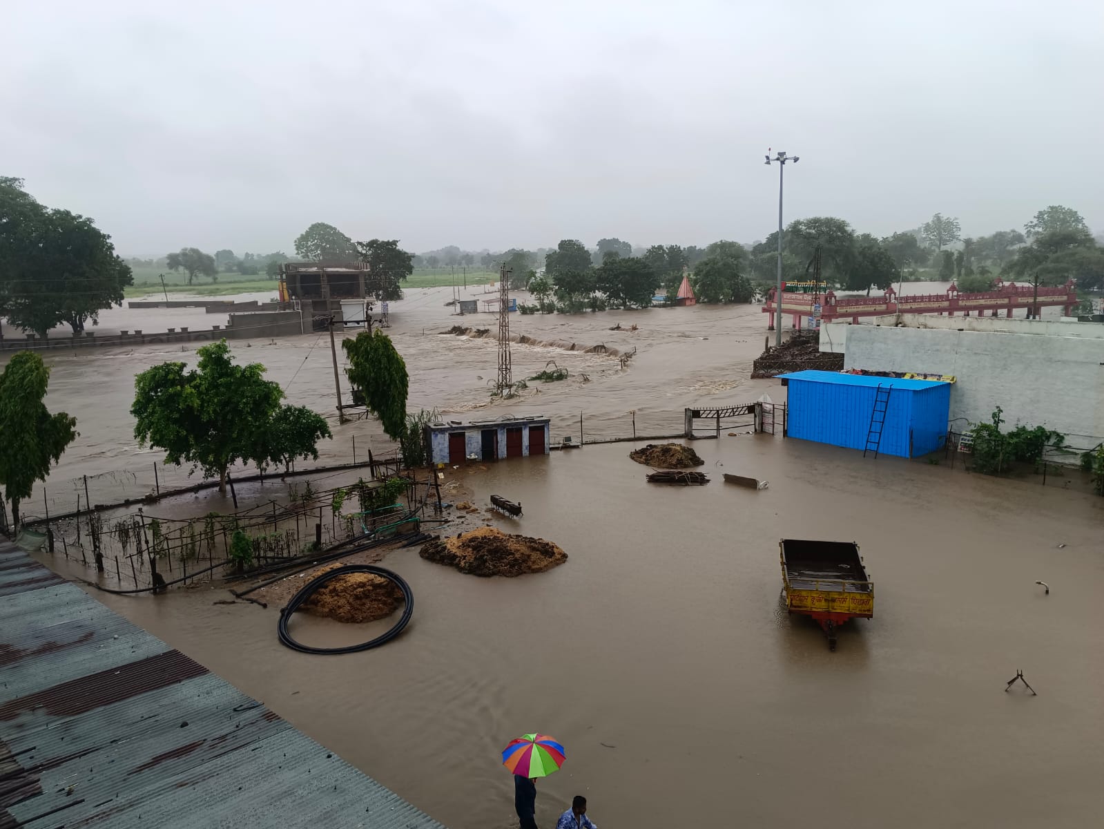 चवली नदी का रौद्र रूप
